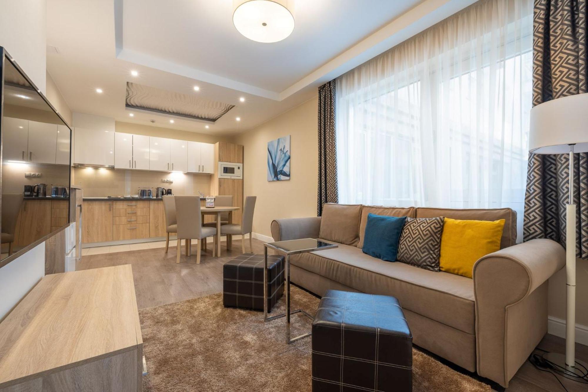 Silver Crown Hotel & Residence, Palace Quarter Budapest Kültér fotó